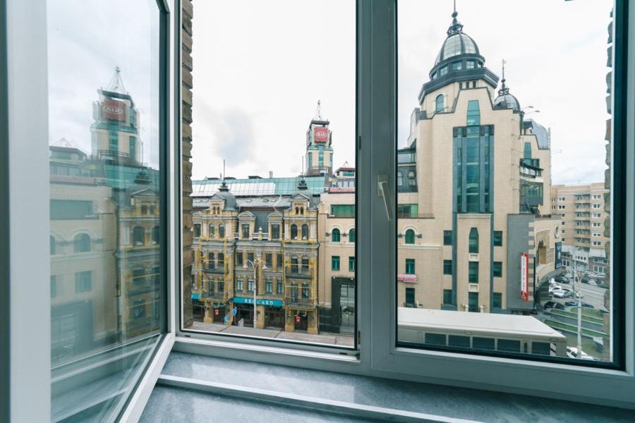Apartment Arena City Loft Kiev Buitenkant foto